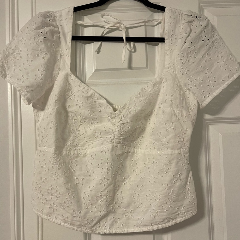 COPY - White eyelet crop top